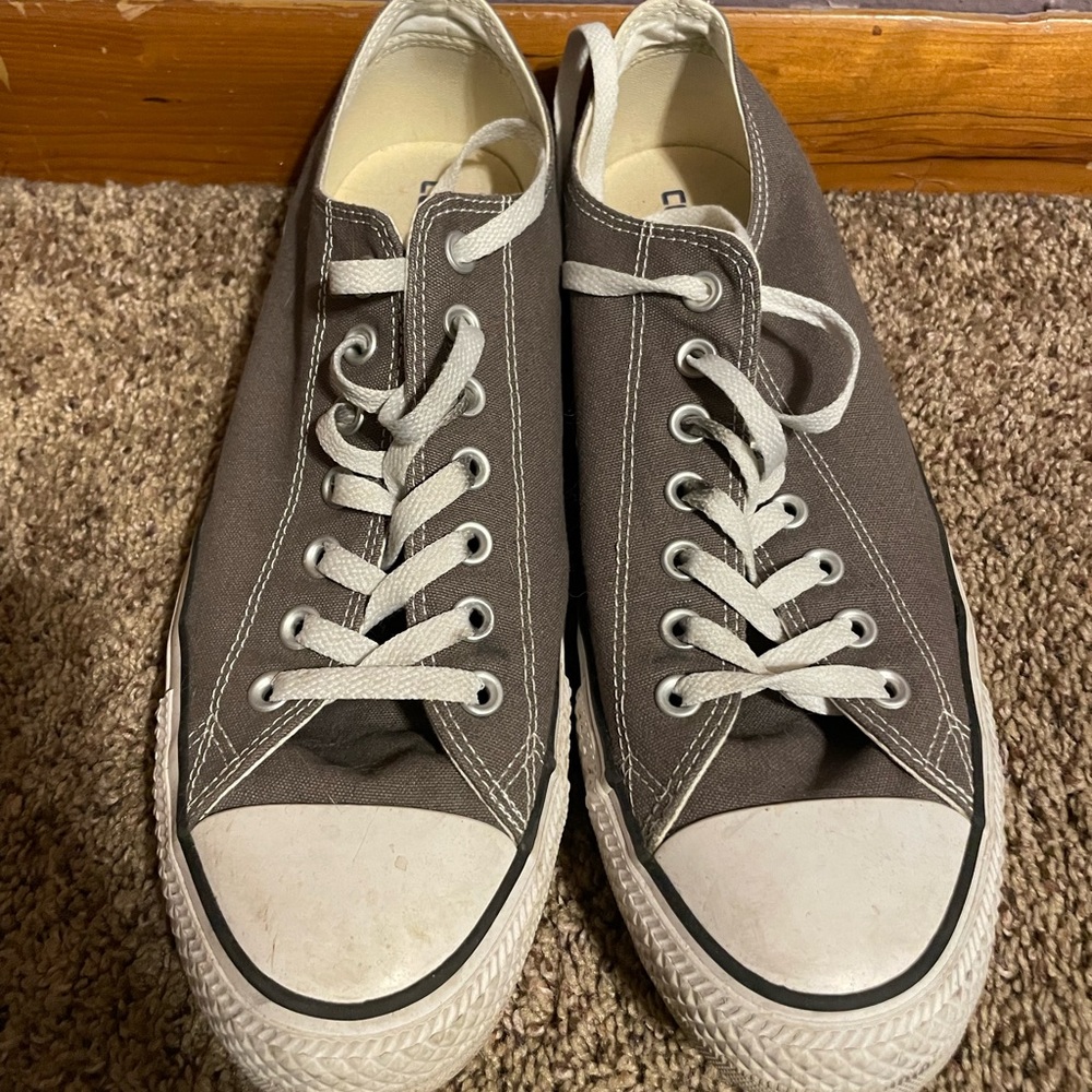 MENS CONVERSE SNEAKERS